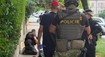 Ozbrojeného muže z Čelákovic policie zadržela. Pátralo po něm na 60 hlídek