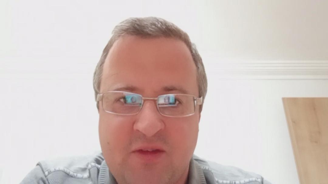 Jednání o státním rozpočtu: Koalice hledá variantu, která u veřejnosti projde, míní politolog