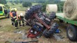 Na poli se převrátil traktor, řidič na místě zemřel