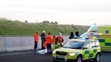 Muž spadl z mostu na R6 - 3
