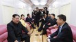 Kim Čong-un a Si Ťin - pching v severokorejském vlaku