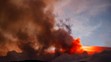 Italská sopka Etna začala chrlit lávu
