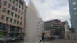 Auto přerazilo hydrant ve Vysočanech - 8