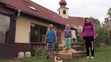 Výměna manželek - Psí výkaly a hromada prachu - 5