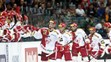 Slavia se raduje, Červenkova lajna míří na střídačku
