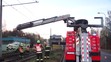 Hasiči vyprošťovali auto z tramvajových kolejí - 2