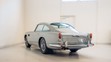 Aston Martin DB5 z roku 1964, který Seanu Connerymu