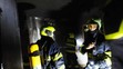 Při požáru rodinného domu v Komořanech uhořela kočka - 7