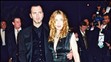 Madonna se svým bratrem Christopherem, 26. 3. 1998 Los Angeles