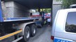 Souprava převážející bagr zablokovala viadukt ve Všestarech - 2