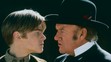 Gene Hackman a Leonardo DiCaprio ve filmu Rychlejší než smrt, 1995