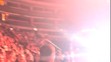 Koncert Jonas Brothers byl narušen laserem (4)