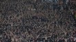 Fanoušci na stadionu během zápasu mezi pražskou Slavií a AS Řím