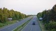 Na R10 u Prahy bouralo Maserati s opilým řidičem