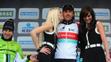 Slovák Peter Sagan štípl hostesku a pak si sypal popel na hlavu.