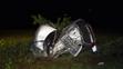 Auto přerazilo strom a skoro se rozlomilo