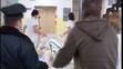 Pachatel hospitalizovaný v nemocnici s prostřelenou hlavou.