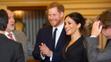 Meghan Markle si oblékla krátké šaty - 2