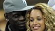Ballotelli se bavil při vítězství AC Milán nad Barcelonou - 8