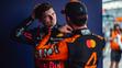 Max Verstappen při rozpravě s Lando Norrisem