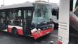 Srážka dvou autobusů na Vysočanské - 1