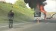 Požár autobusu na dálnici D8