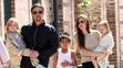 Angelina Jolie a Brad Pitt s dětmi, 20. 3. 2011