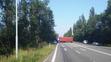 Motorkář narazil do otáčejícího se polského kamionu - 1