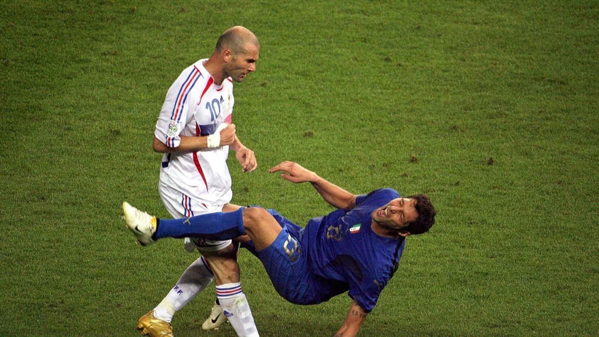 Materazzi a révélé ce qu’il avait dit à Zidane lors de la finale inoubliable.  Il s’est inspiré de la NBA