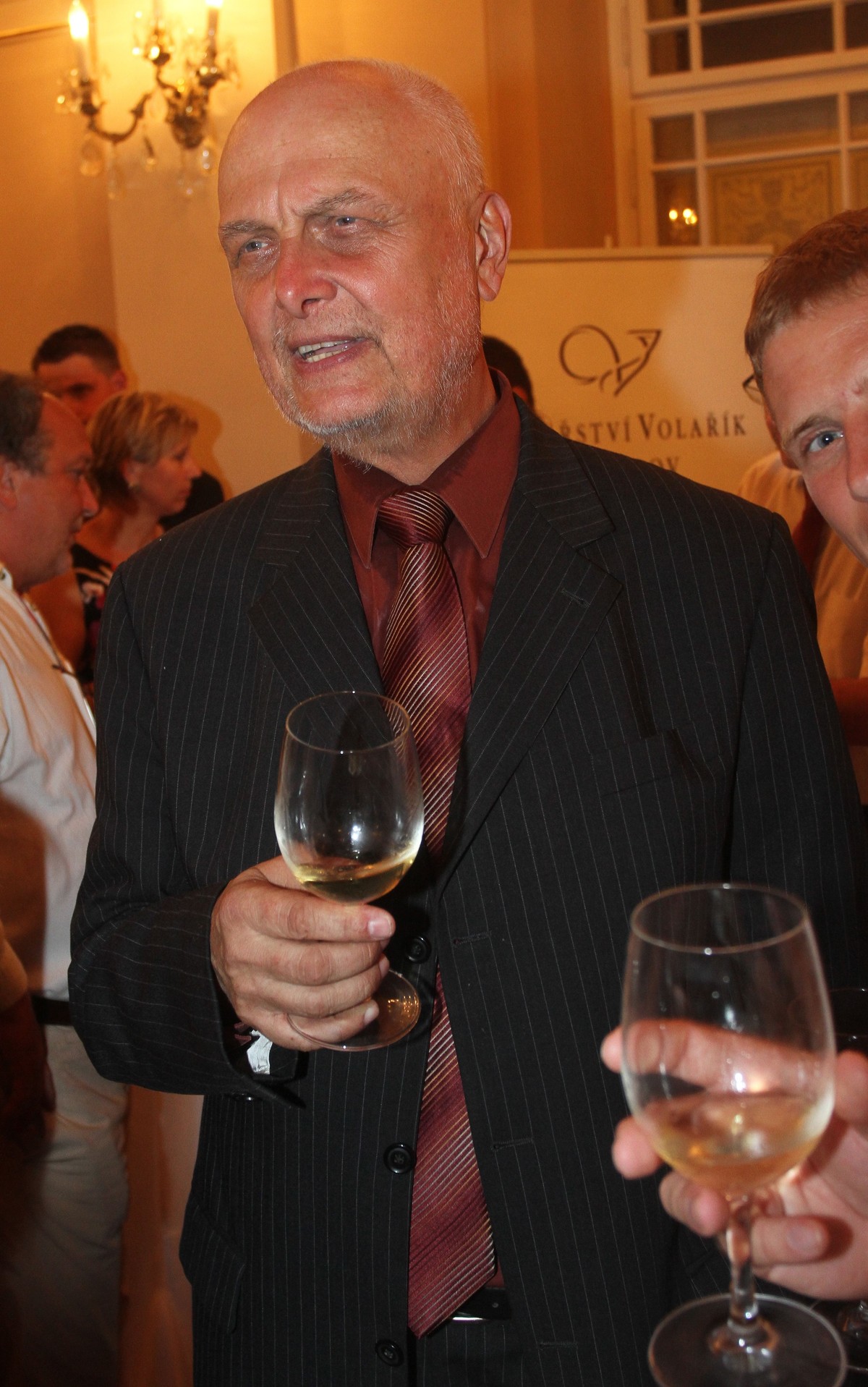 Vladimír Čech z Milionáře je v nemocnici! Tělo má plné nádorů TN.cz