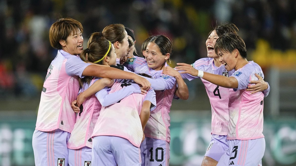 De japanske kvinnene fortsetter sitt flotte løp i verdenscupen.  Etter seier over Norge er de i kvartfinale