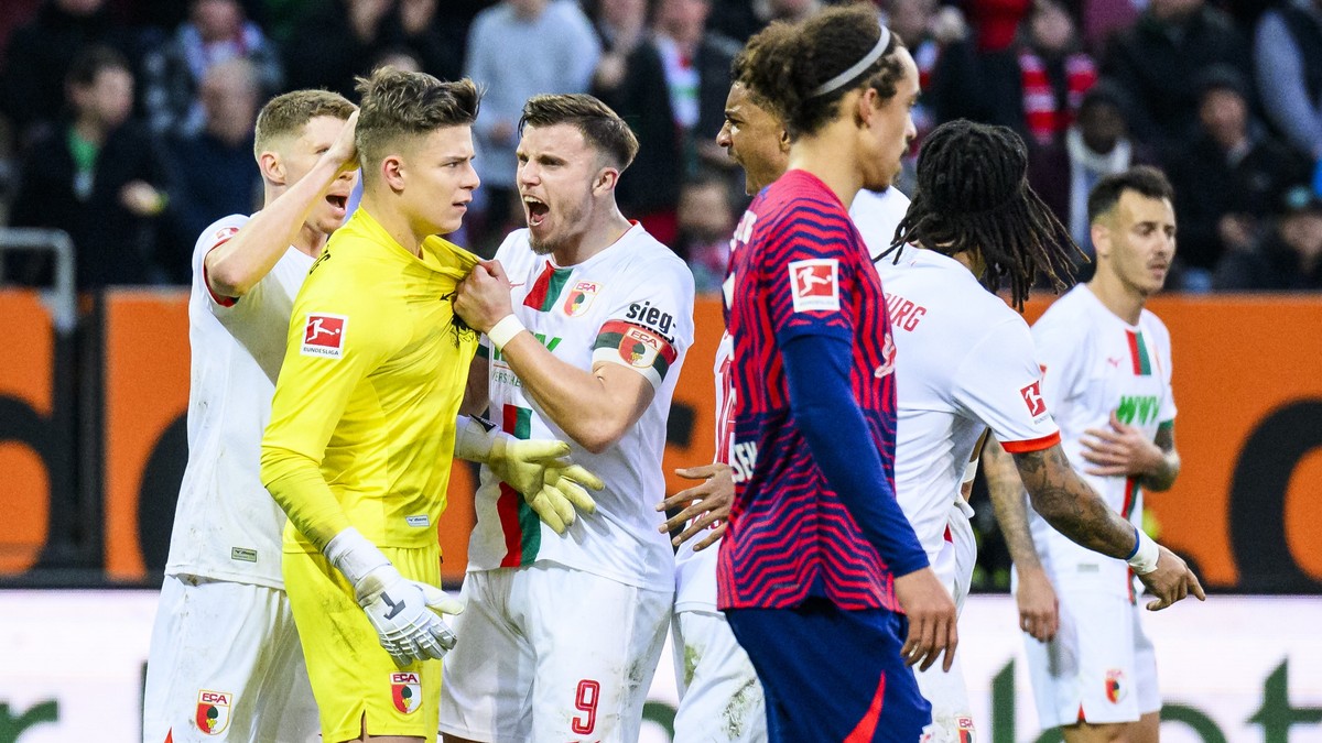Momenty 21. kola Bundesligy: Zářili hráči Augsburgu, Finkgräfe pálil z ...