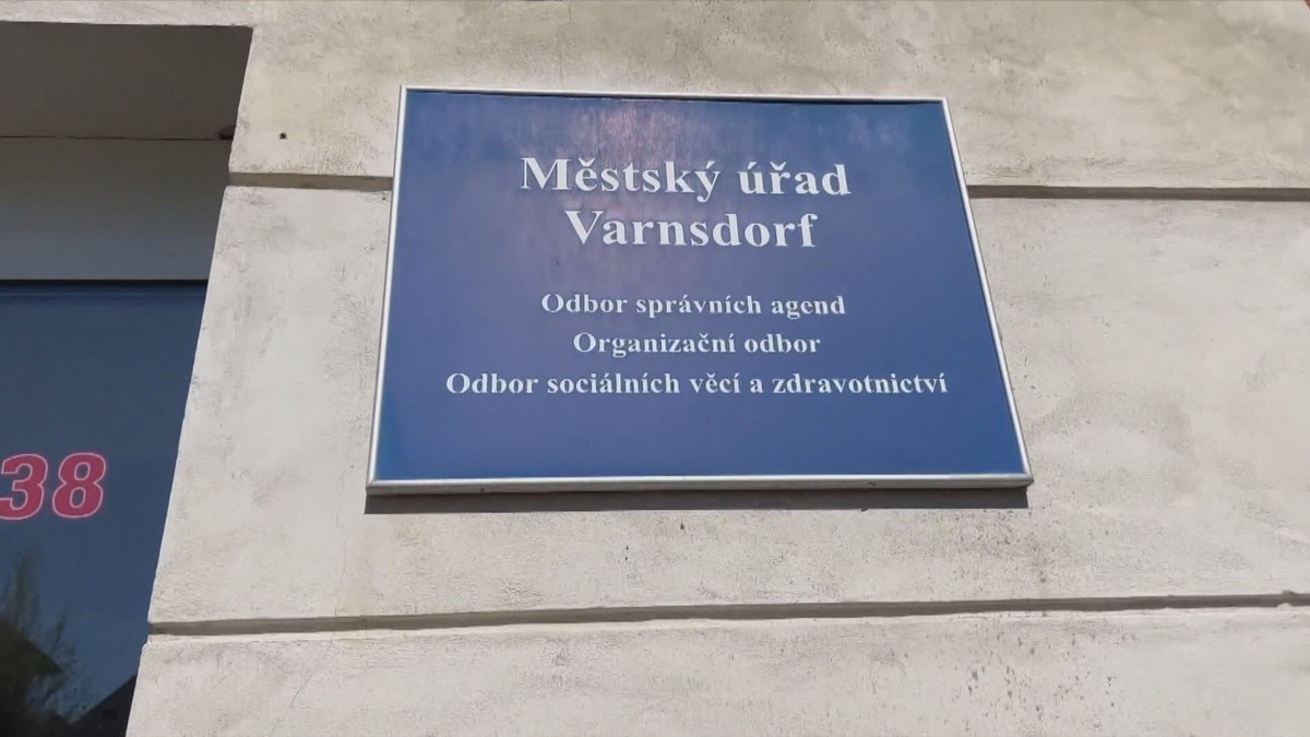 Kauza podvodu s řidičáky: Soudy už potrestaly přes 80 lidí za křivé výpovědi