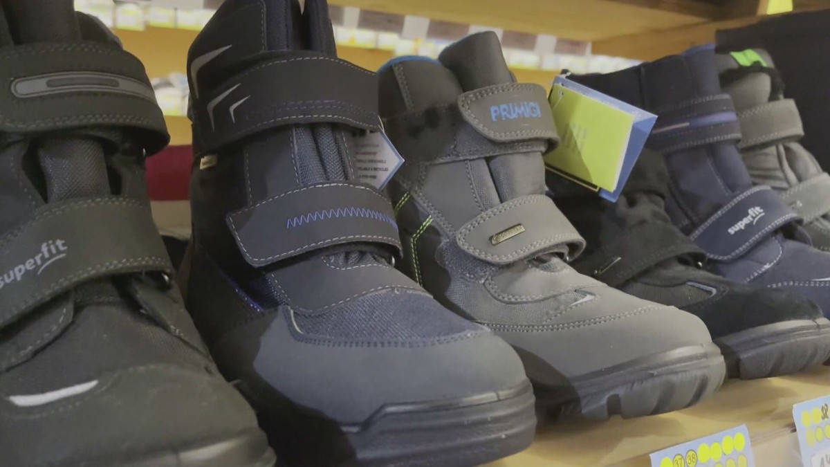 The Czech Republic lacks winter boots for children, the price of footwear will go up