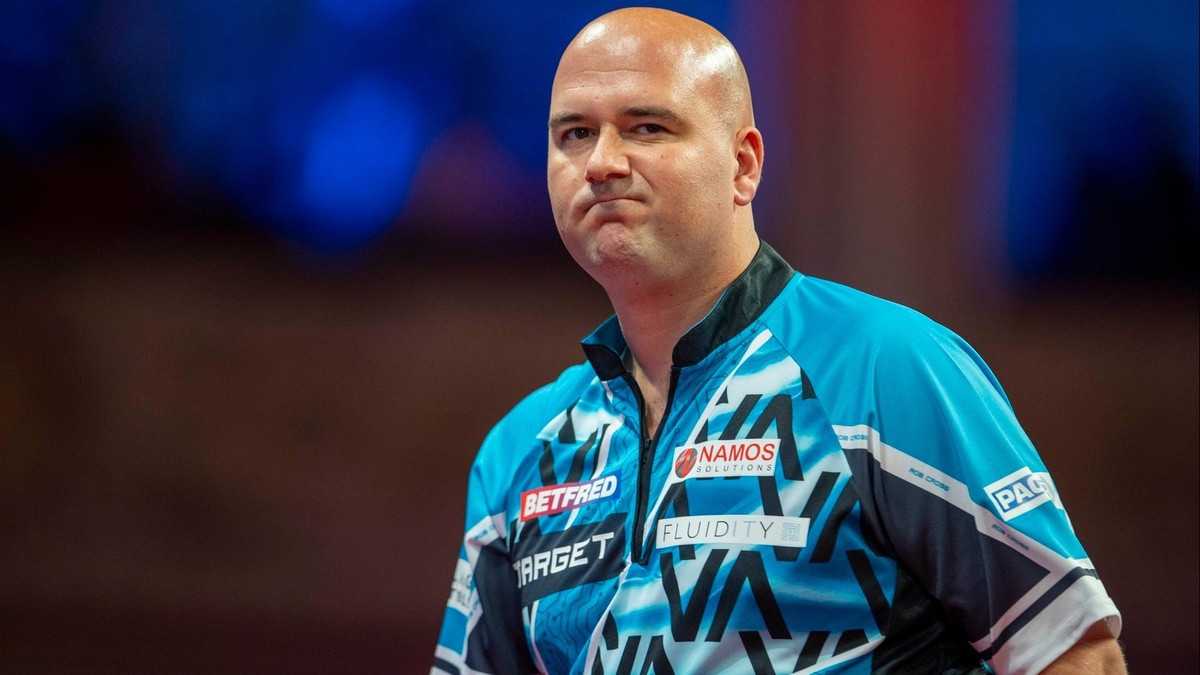 Na šipkařském Masters padl první favorit. Rob Cross končí v prvním kole