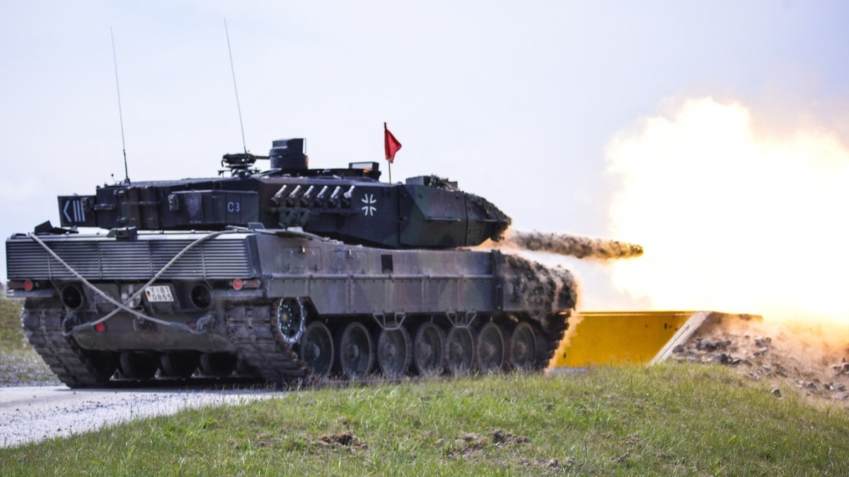 Die Länder setzten Deutschland unter Druck, den Leopard 2 in die Ukraine freizugeben, zögerten jedoch