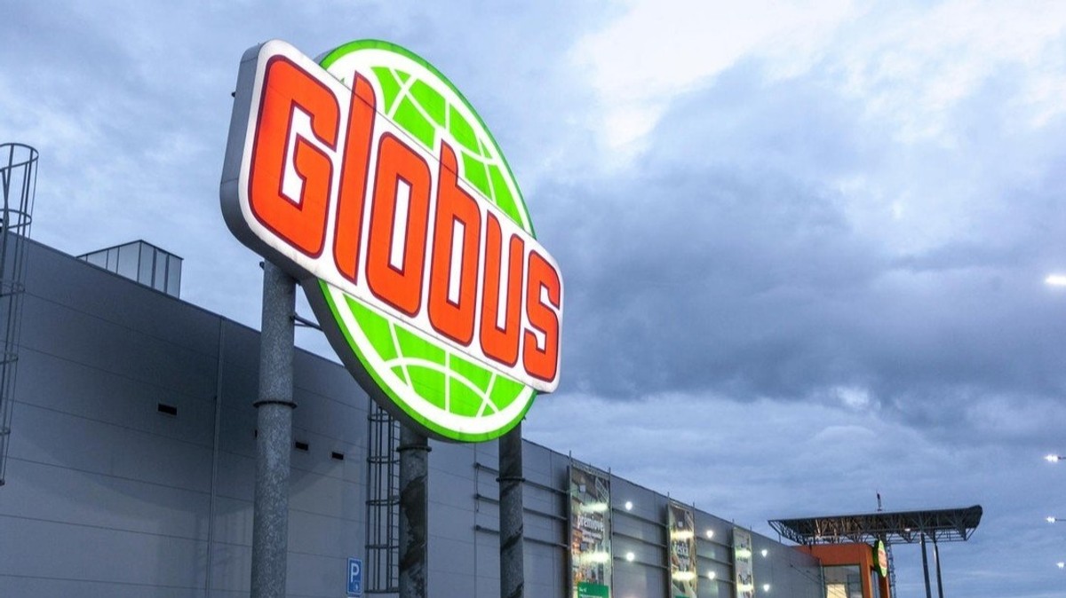 Globus vende diesel di bassa qualità.  Ha ricevuto una pesante multa da ČOI