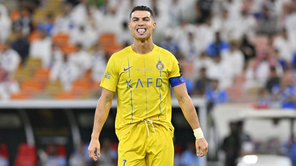 Ronaldo oslavil Vánoce netradičně otužováním. Ukázal vymakanou postavu