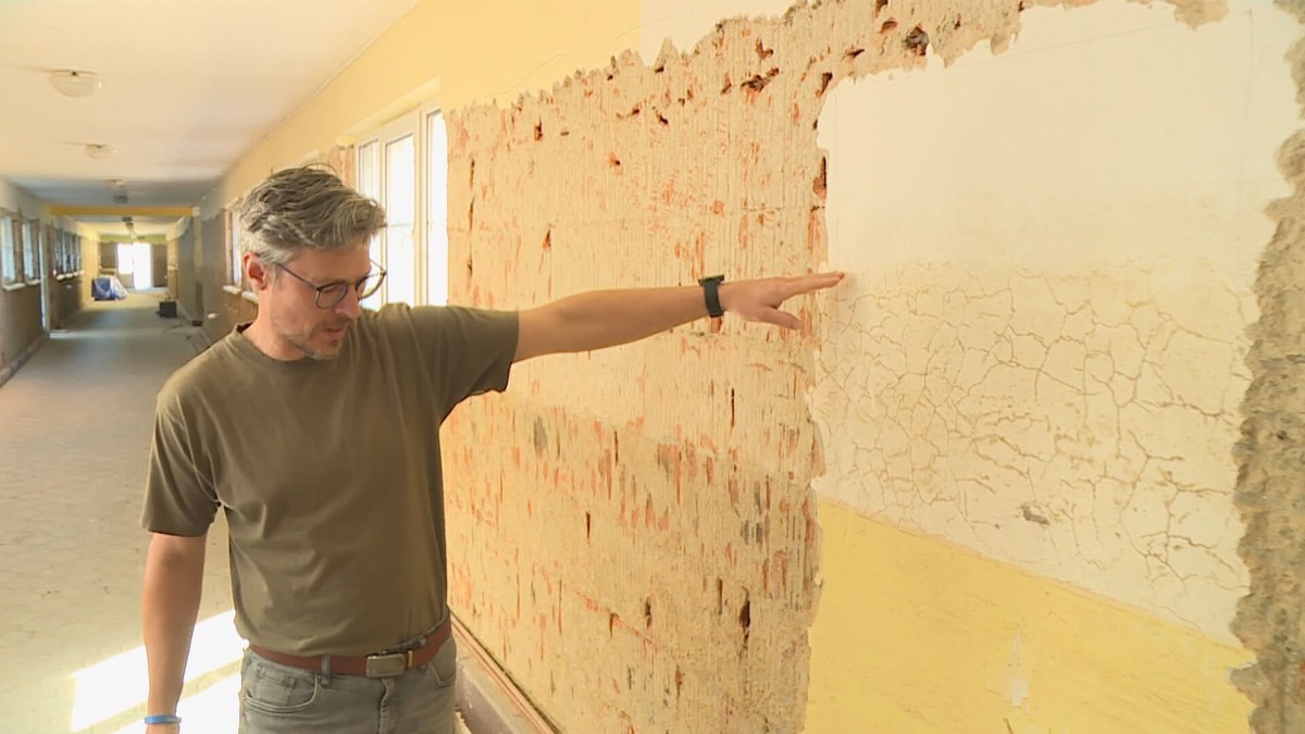 Na Jesenicku už fungují školy. Po povodních jim ale chybí prostory
