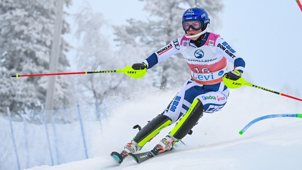 Dubovská ha conquistato il primo posto in Italia, registrando il miglior risultato della stagione in slalom