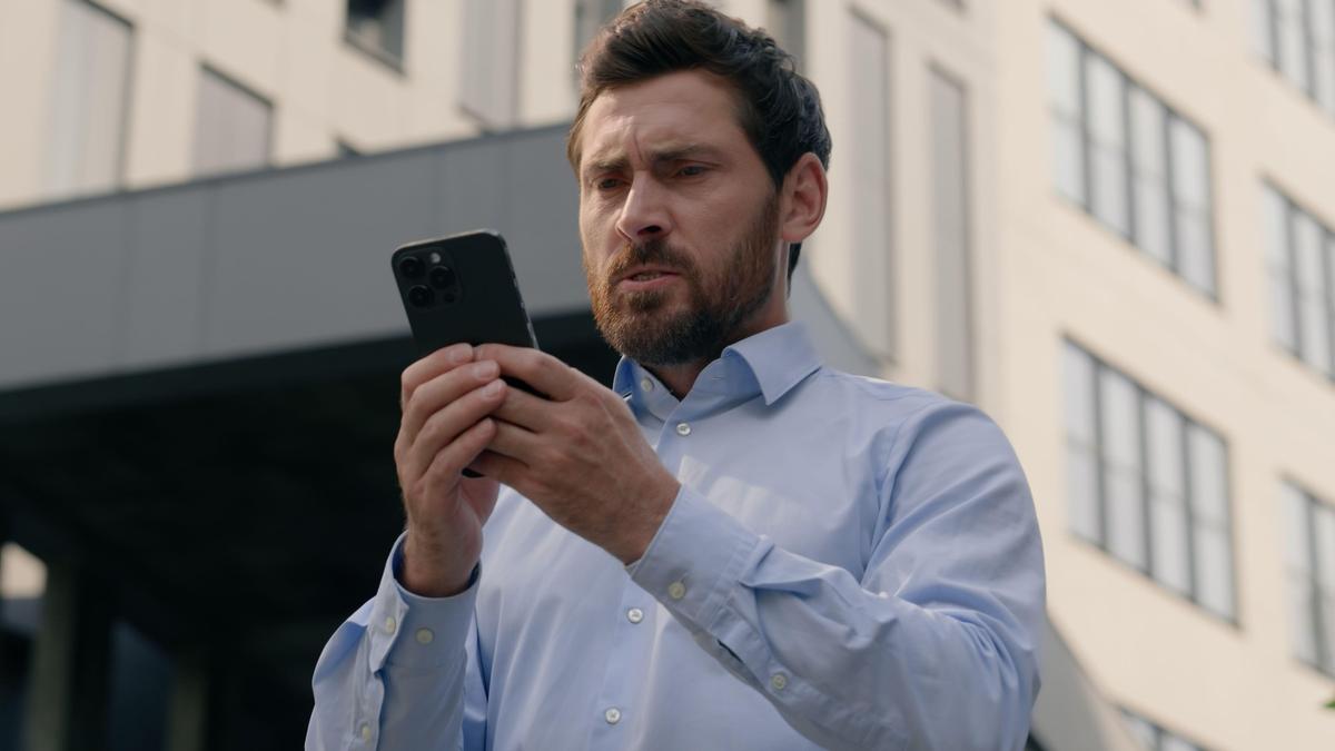 Google Gemini Restricts AI Image Generation to Paid Users in October