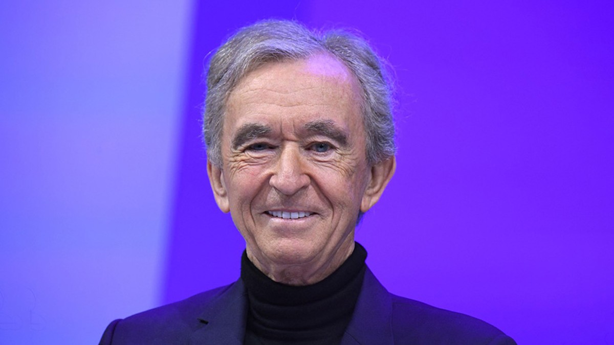 Héritiers, complicité avec Macron et duel avec Bolloré : comment se profile  l'après-Bernard Arnault