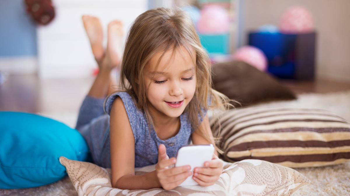 Jak odnaučit dítě od mobilu?