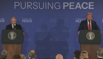 Tiskový brífink Trumpa a Putina po jednání na Aljašce