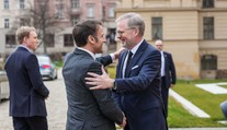 Francie svolala další summit o Ukrajině. Česko v něm může přispět zásadně, říká expert