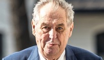 Prezident Zeman předal ocenění českým záchranářům