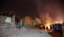 Při silném zemětřesení v Číně zemřelo přes sto lidí. Mohou následovat další otřesy, říká seismolog