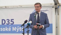 Přetížené dálnici v Pardubickém kraji uleví nový úsek D35
