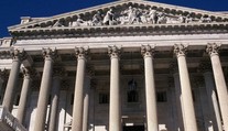 Republikánská strana je v chaosu, říká amerikanista. V USA si Sněmovna nezvládla zvolit šéfa