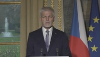 Prezident Pavel navštívil Macrona. Cením si shody na podpoře Ukrajiny, řekl